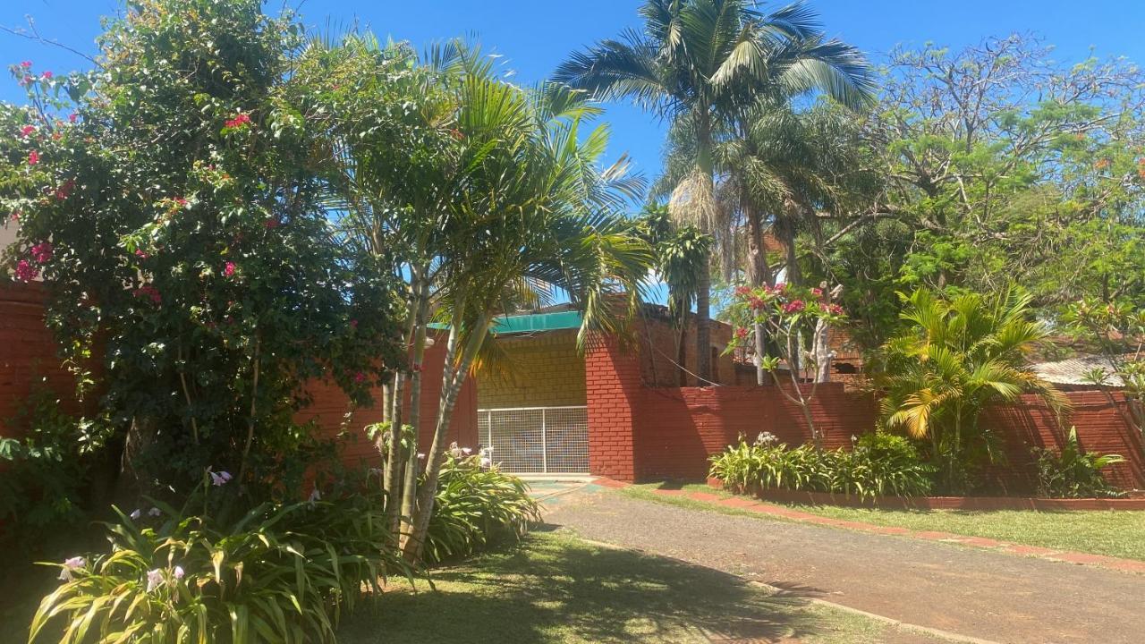 Iguassu Flower Garden Puerto Iguazu Exterior photo